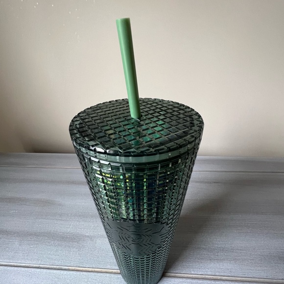 Starbucks Green Iridescent Rainforest Grid NWT Tumbler Venti 24oz New Fall 2022 - Picture 2 of 6